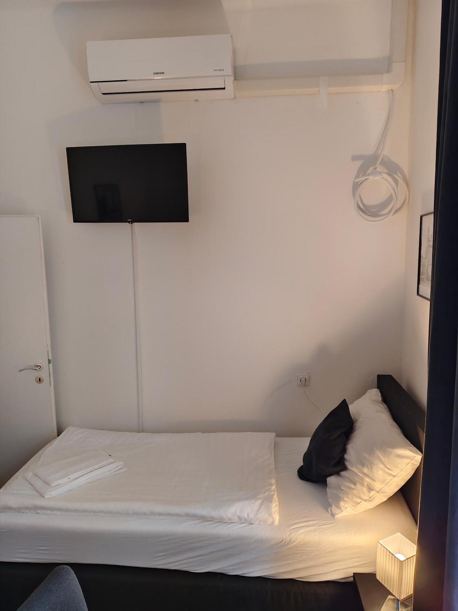 Hotel Bily Konicek Třeboň Extérieur photo