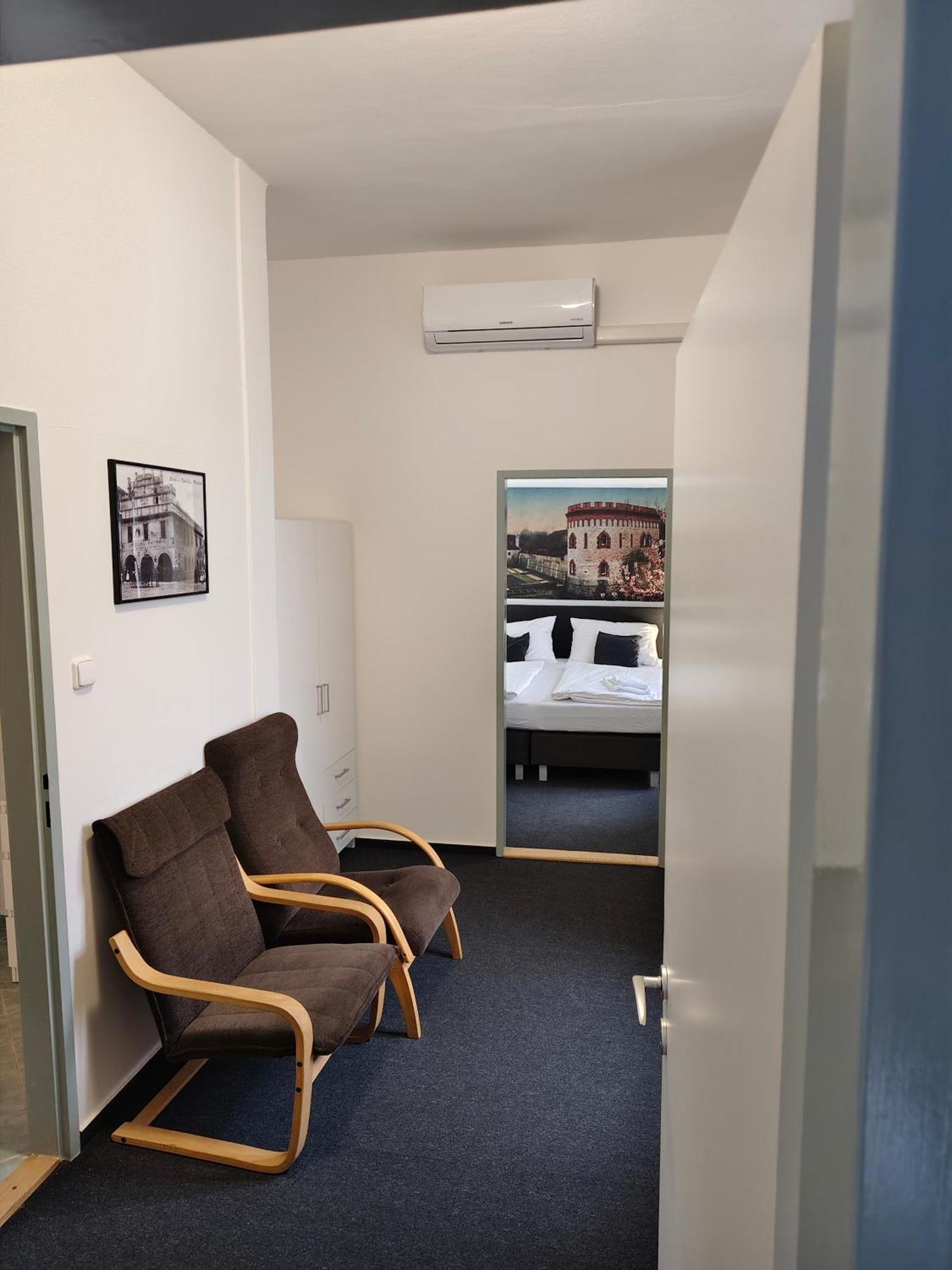Hotel Bily Konicek Třeboň Extérieur photo