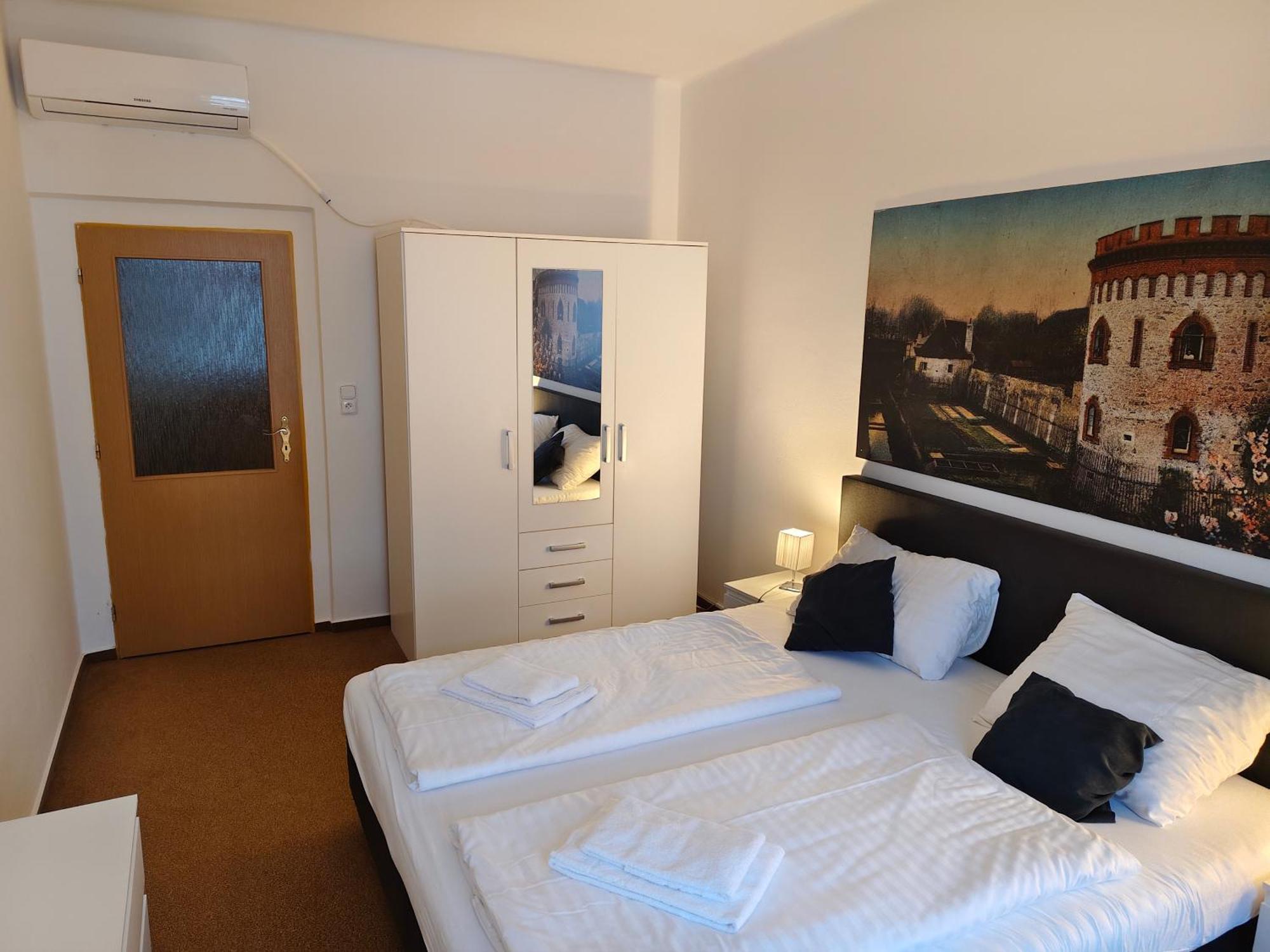 Hotel Bily Konicek Třeboň Extérieur photo