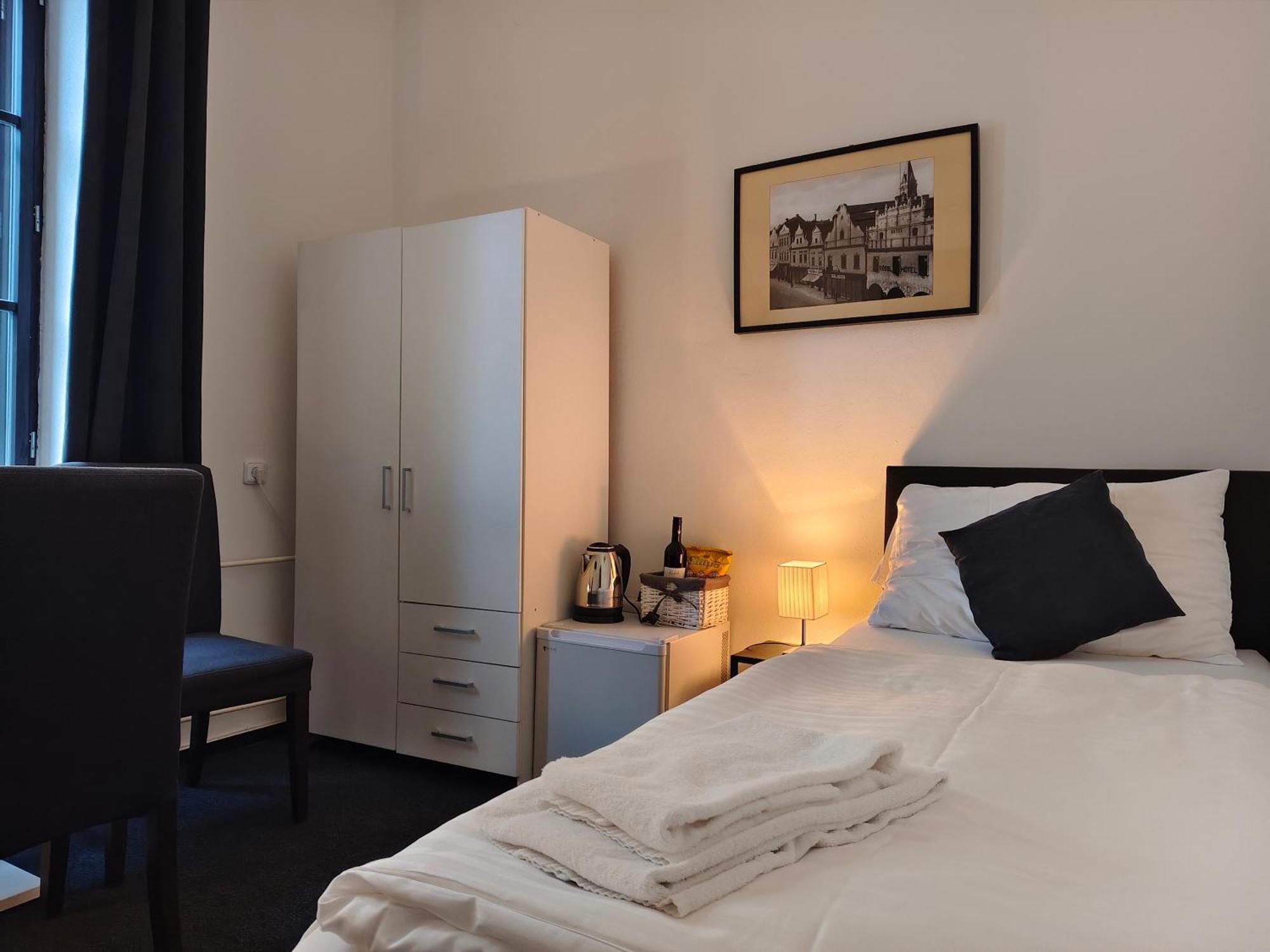 Hotel Bily Konicek Třeboň Extérieur photo