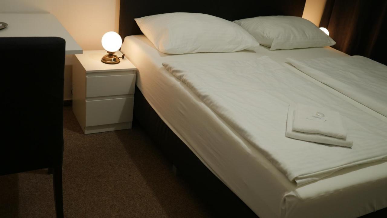 Hotel Bily Konicek Třeboň Extérieur photo